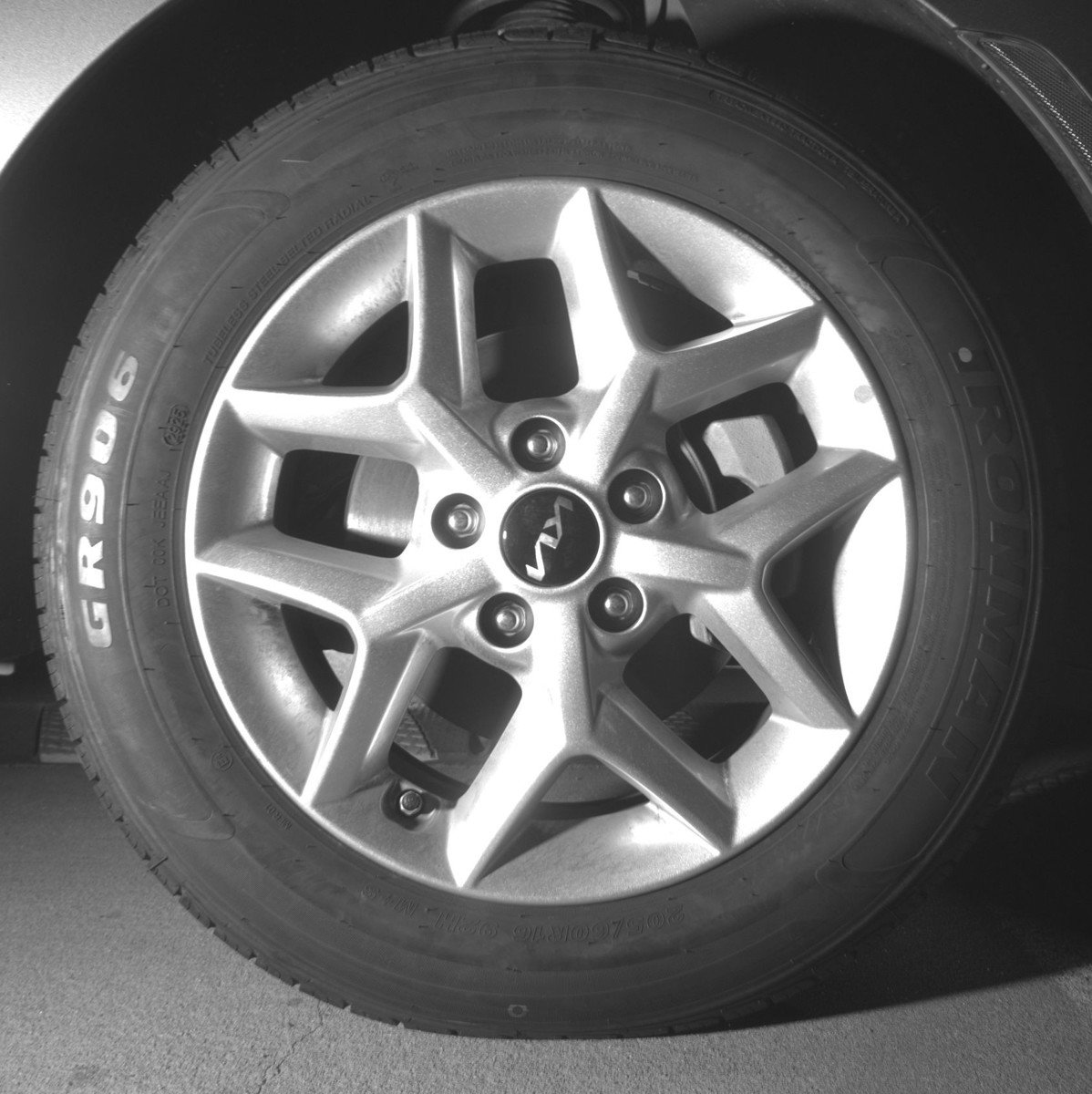 Used 2025 Kia Soul LX w/ LX Technology Package image 13