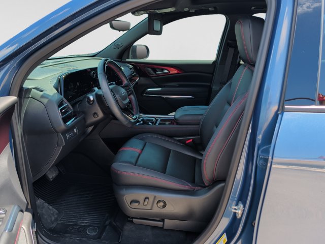 Certified 2024 Chevrolet Traverse RS FWD image 11