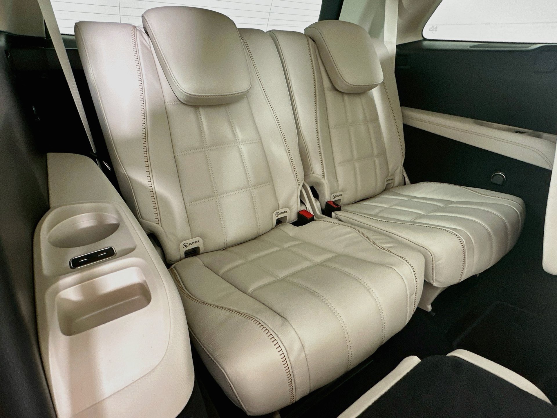 New 2027 Mercedes-Benz GLS 450 4MATIC image 29