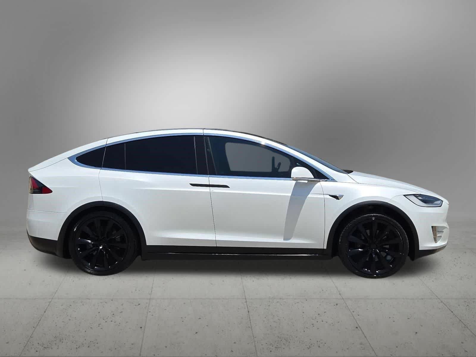 Used 2020 Tesla Model X Long Range AWD/4WD image 7