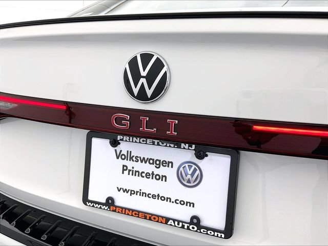 New 2026 Volkswagen Jetta GLI Autobahn FWD image 10
