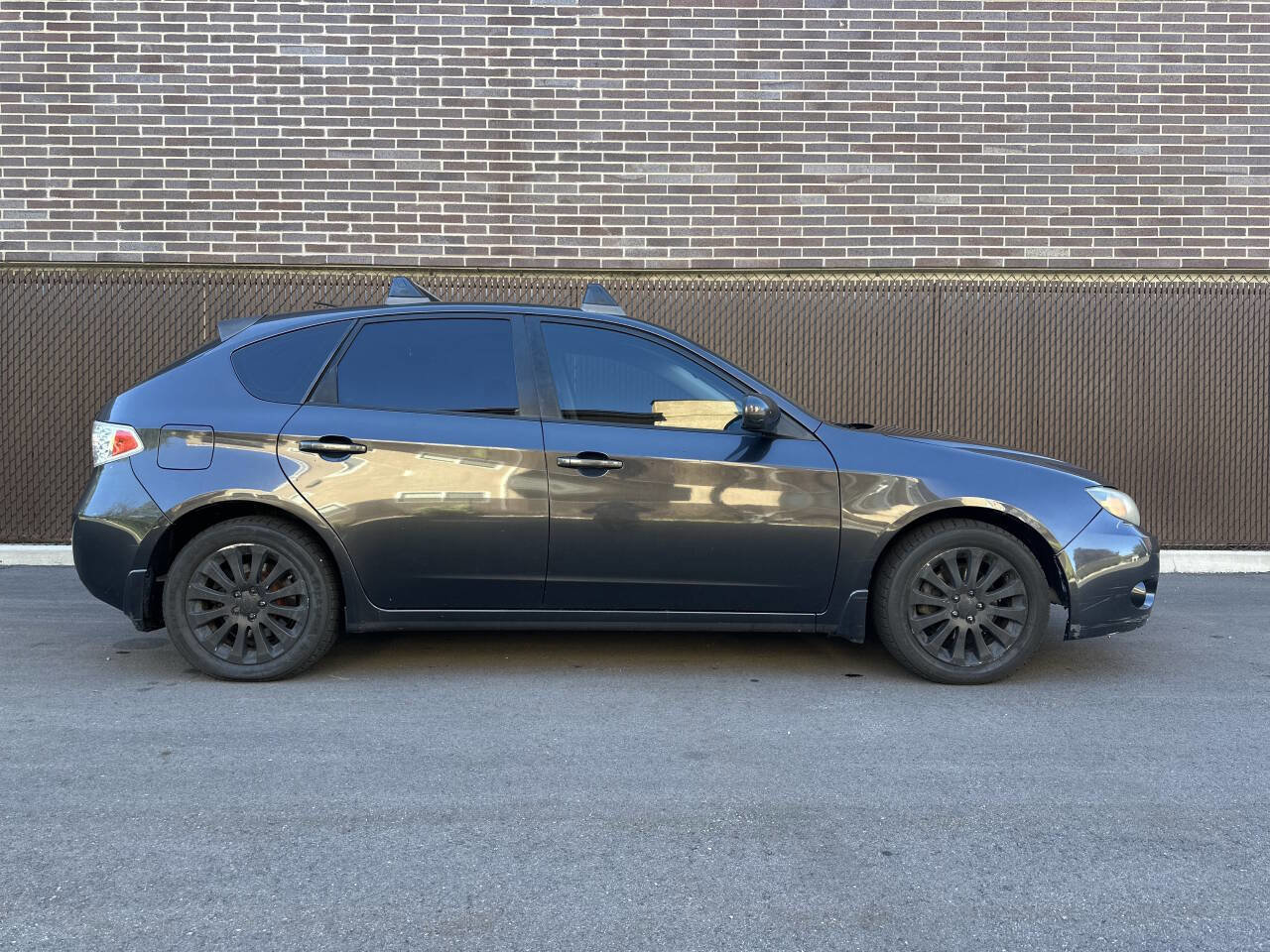 Used 2011 Subaru Impreza 2.5i Premium w/ PWR Moonroof Value Pkg image 6