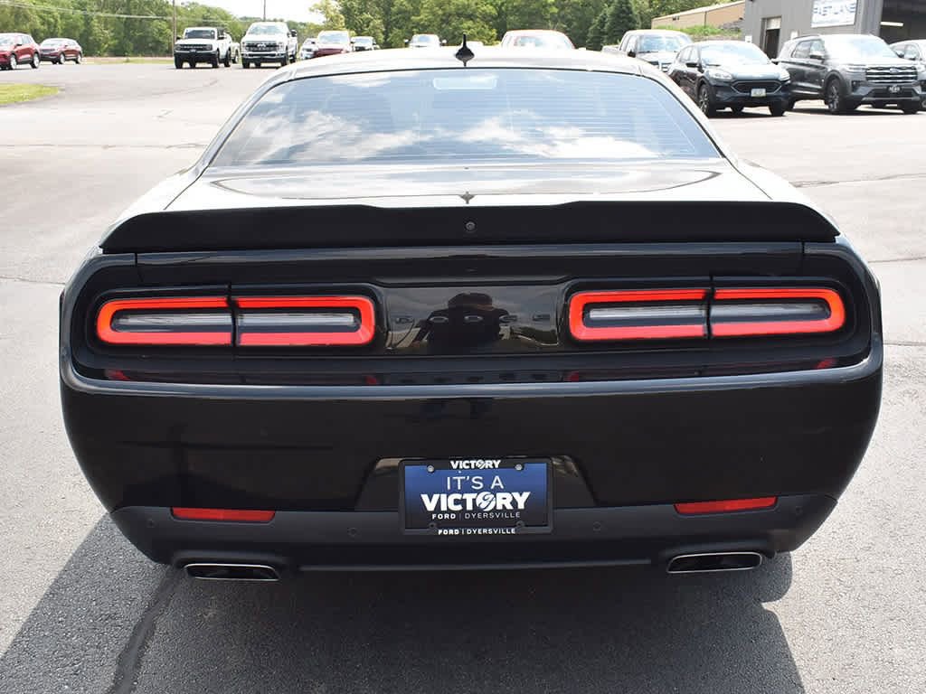 Used 2023 Dodge Challenger R/T w/ Plus Package image 25