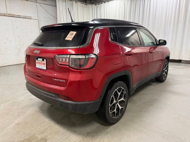 Used 2025 Jeep Compass Limited AWD/4WD image 5