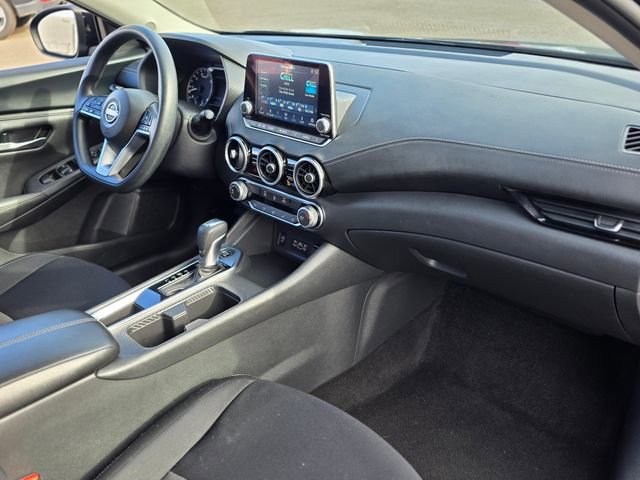 Used 2024 Nissan Sentra SV FWD image 9