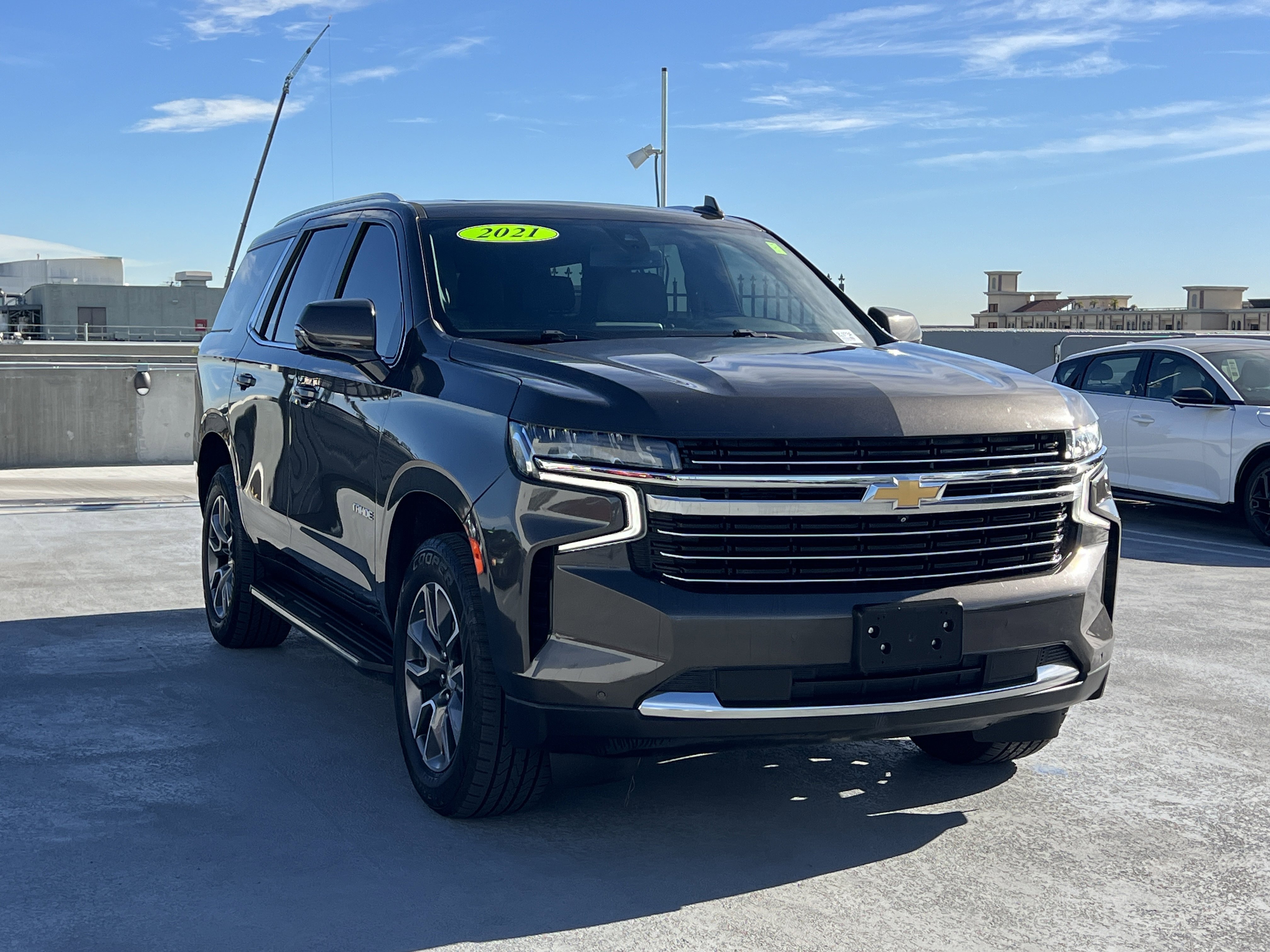 Used 2021 Chevrolet Tahoe LT w/ LT Signature Package image 8