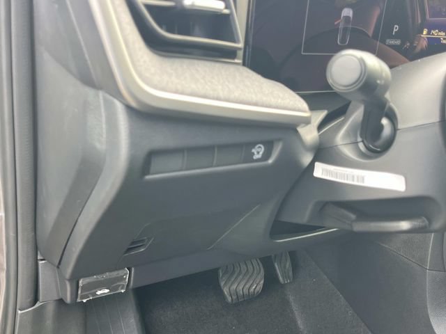 New 2026 Nissan Kicks SV w/ SV Premium Package FWD image 24