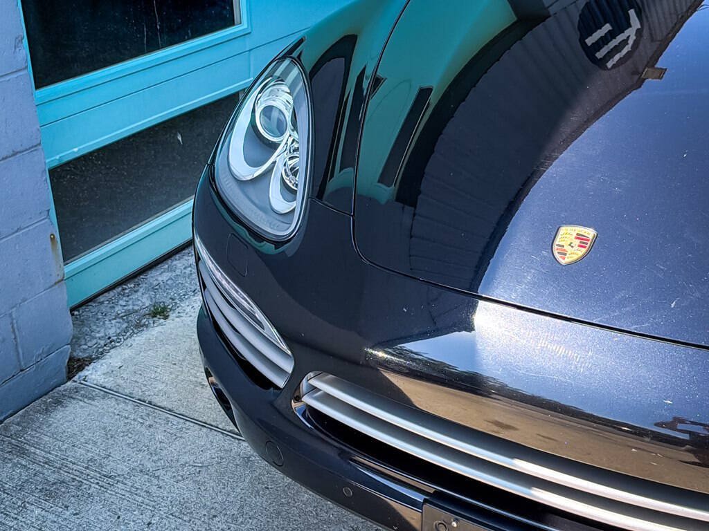 Used 2014 Porsche Cayenne Diesel AWD/4WD image 5