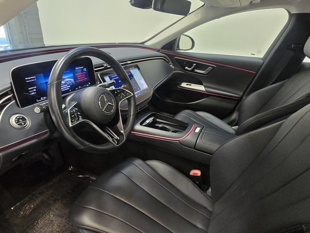 Used 2025 Mercedes-Benz E 350 Sedan image 19