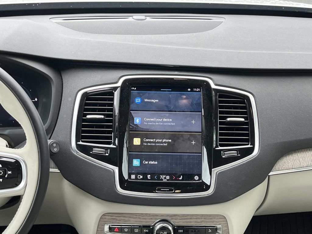 Used 2024 Volvo XC90 T8 Plus w/ Protection Package Premier image 16