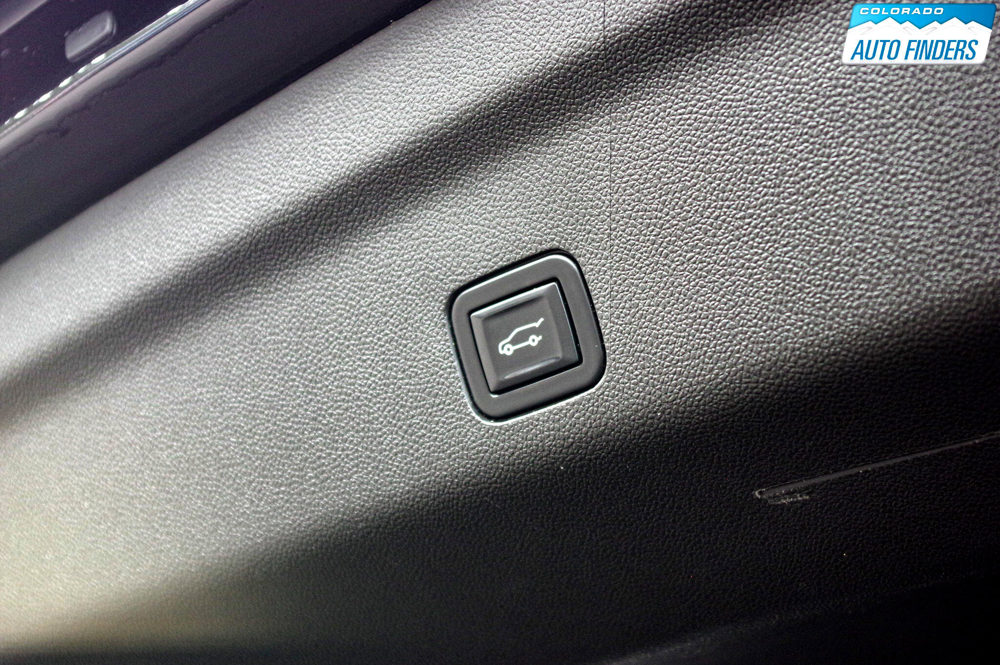 Used 2021 Chevrolet Tahoe High Country image 30