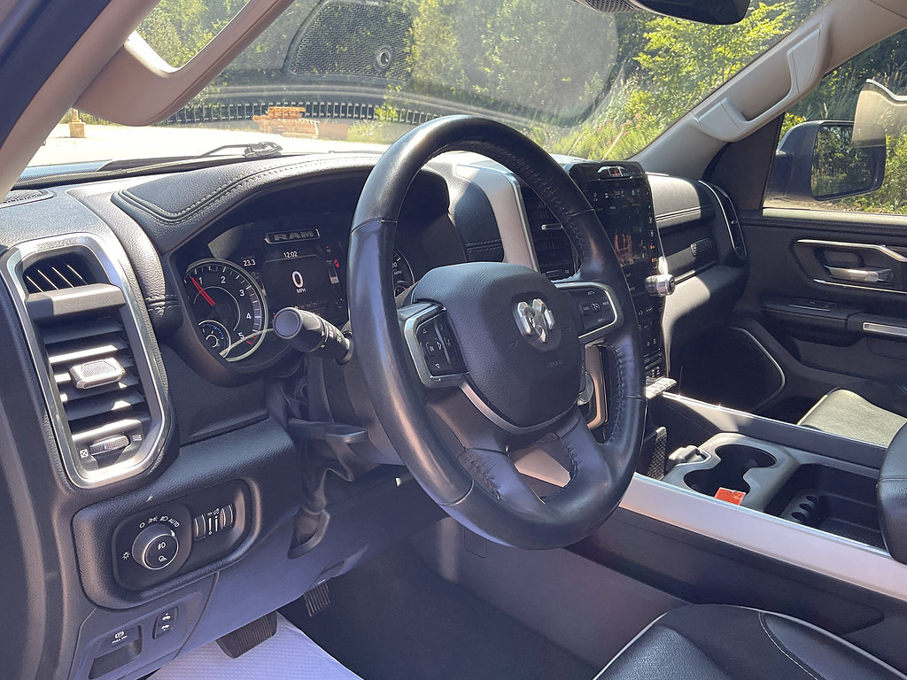 Used 2022 RAM 1500 Laramie w/ Laramie Southwest Edition AWD/4WD image 10