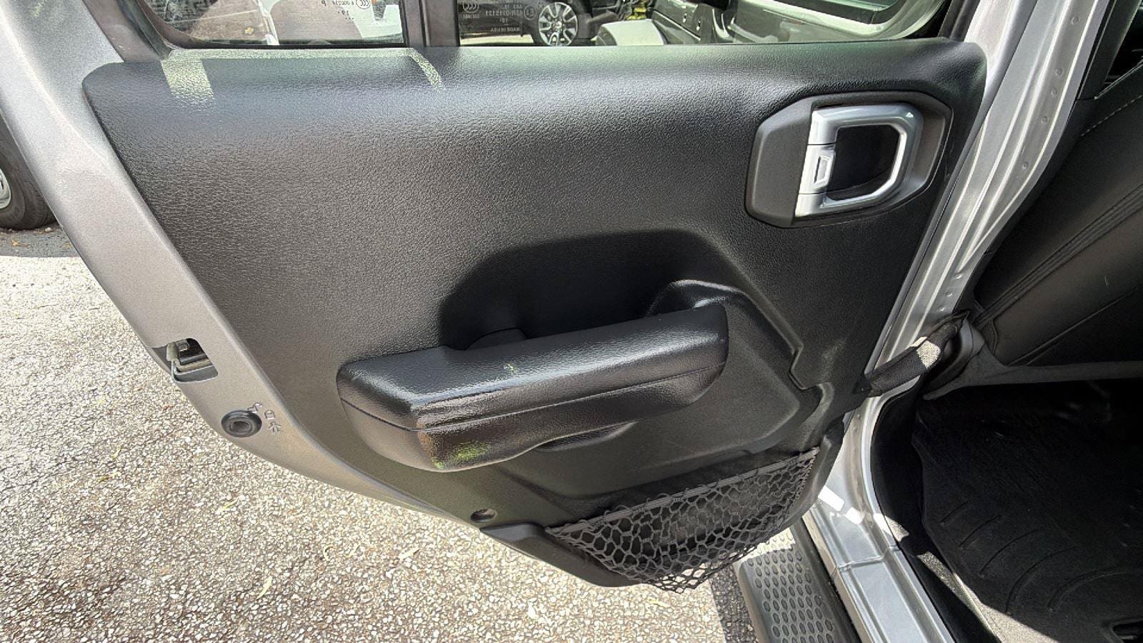 Used 2020 Jeep Wrangler Unlimited Sport AWD/4WD image 18
