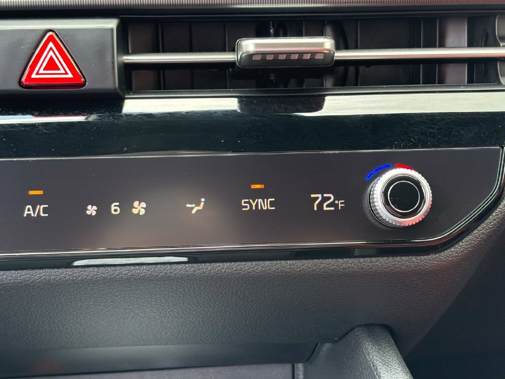New 2026 Kia Sportage SX FWD image 28