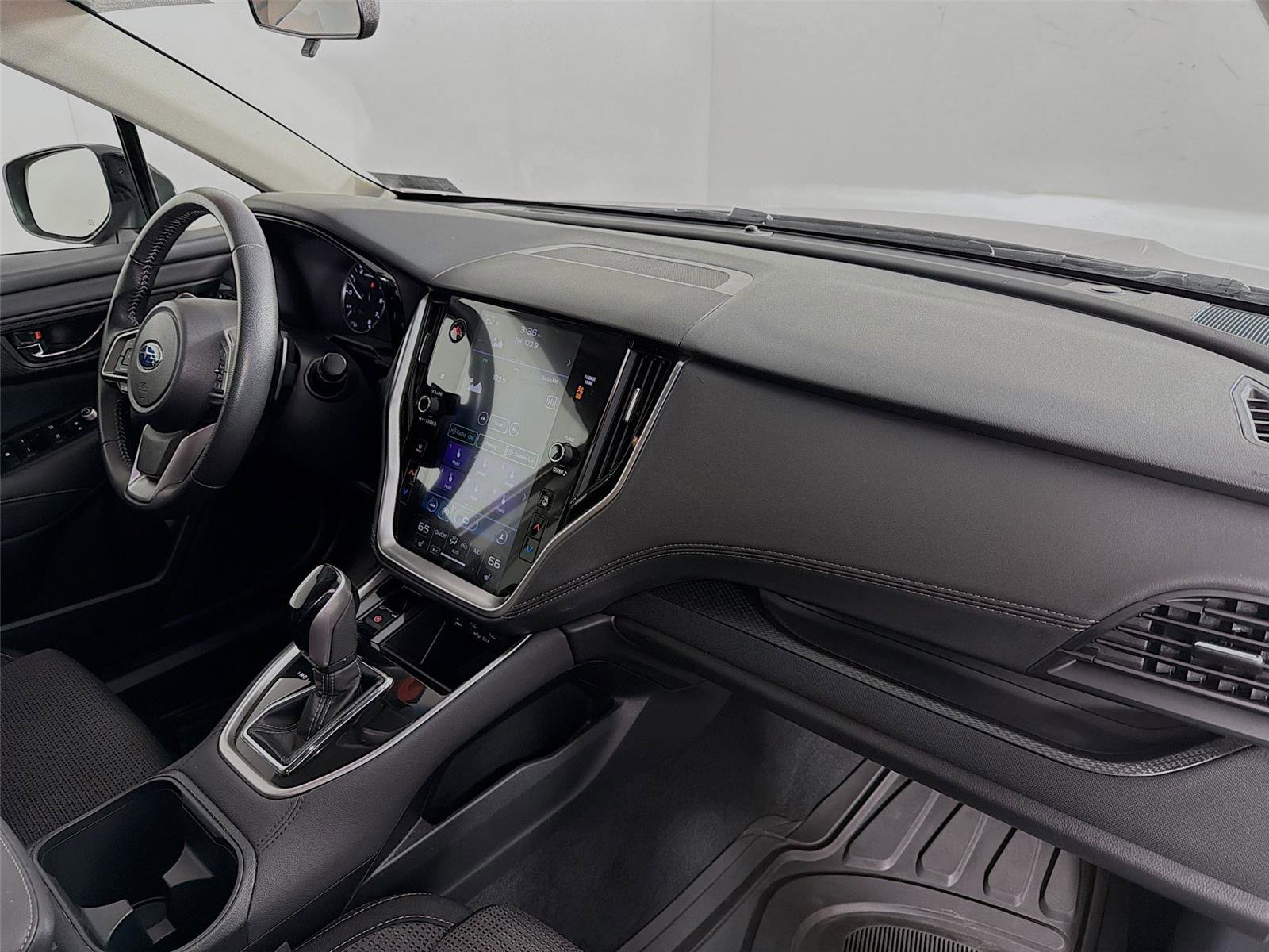 Used 2022 Subaru Outback Premium AWD/4WD image 28