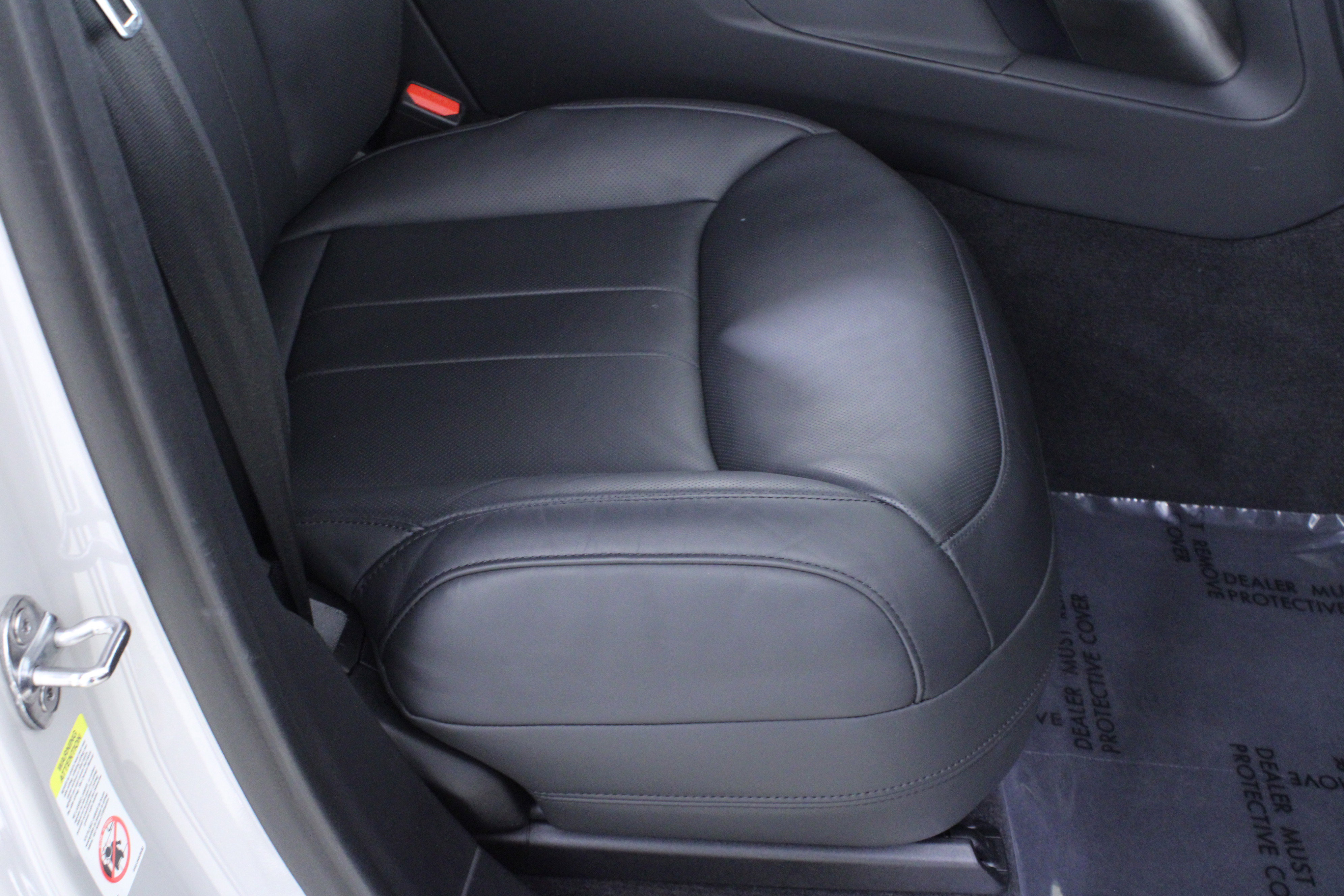 Used 2025 Land Rover Range Rover Sport Dynamic SE image 17