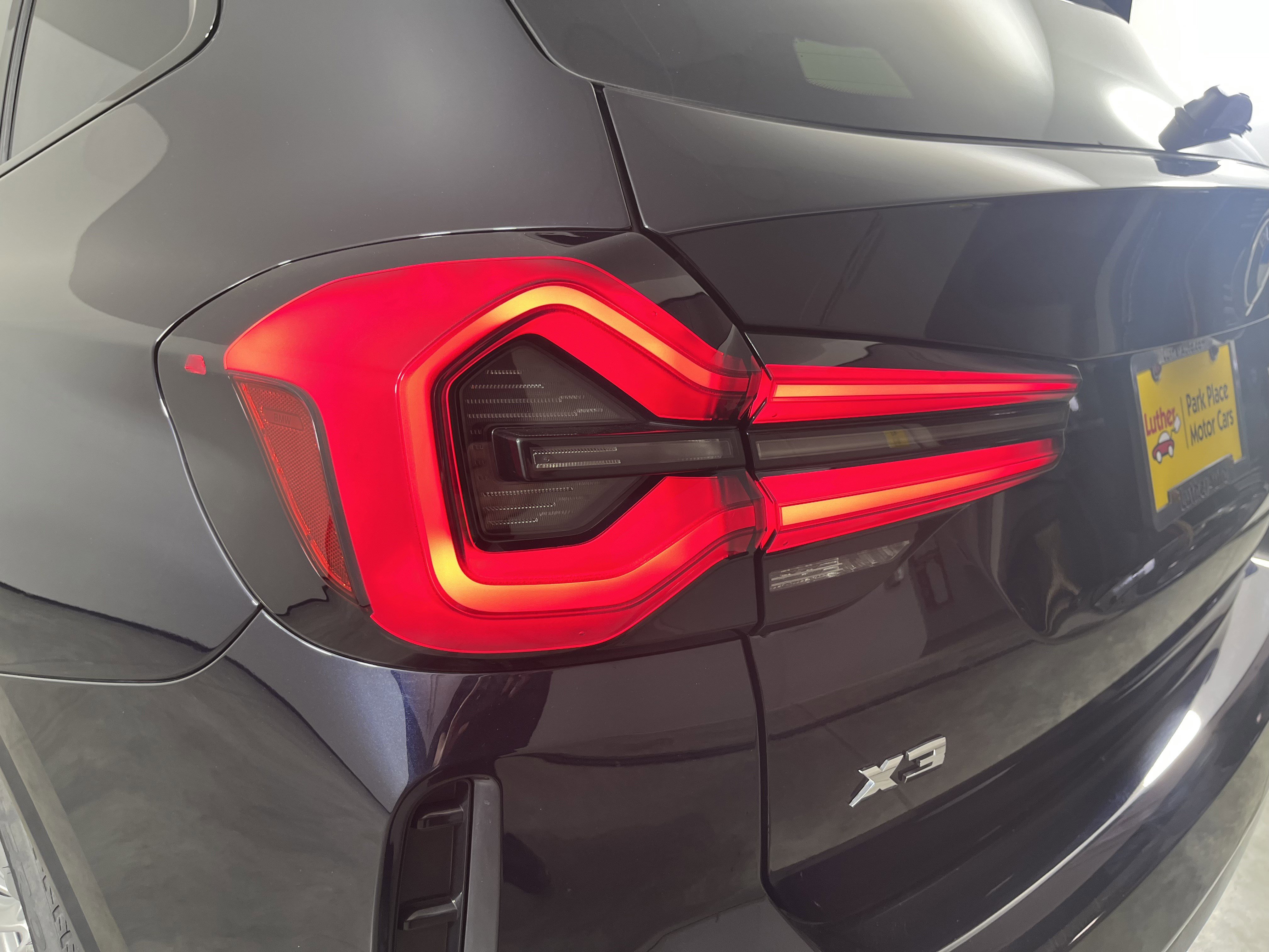 Used 2022 BMW X3 M40i w/ Premium Package image 27