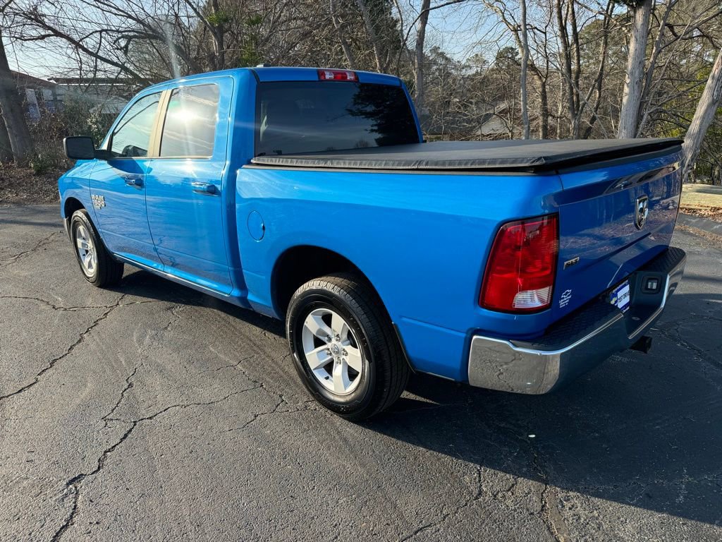 Used 2021 RAM 1500 Classic SLT image 3