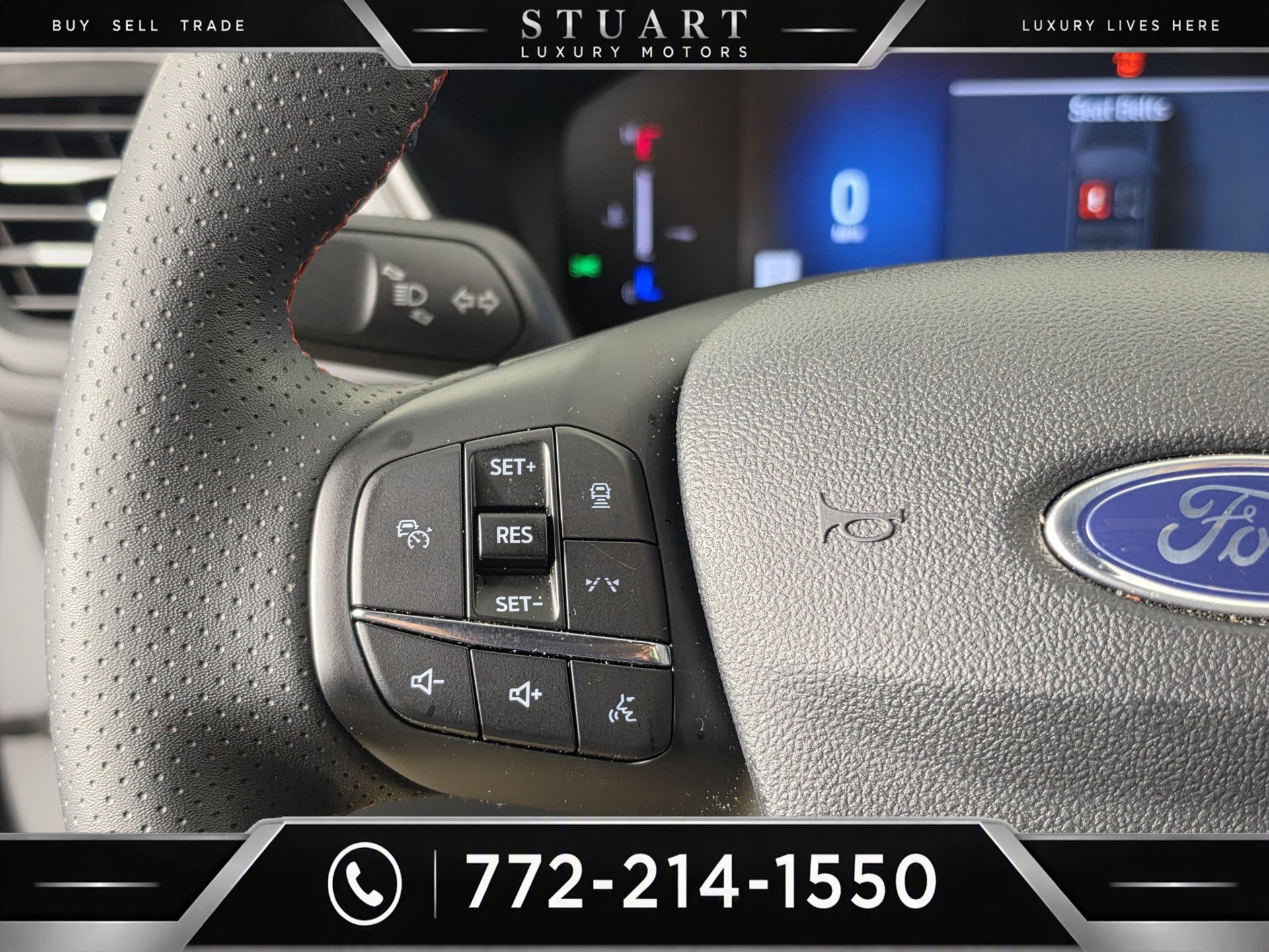 Used 2025 Ford Escape ST-Line w/ Equipment Group 301A FWD image 16
