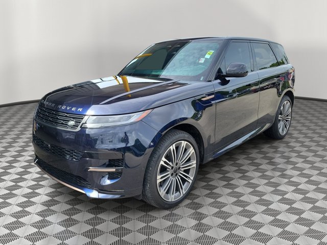 Used 2026 Land Rover Range Rover Sport Dynamic SE AWD/4WD image 3