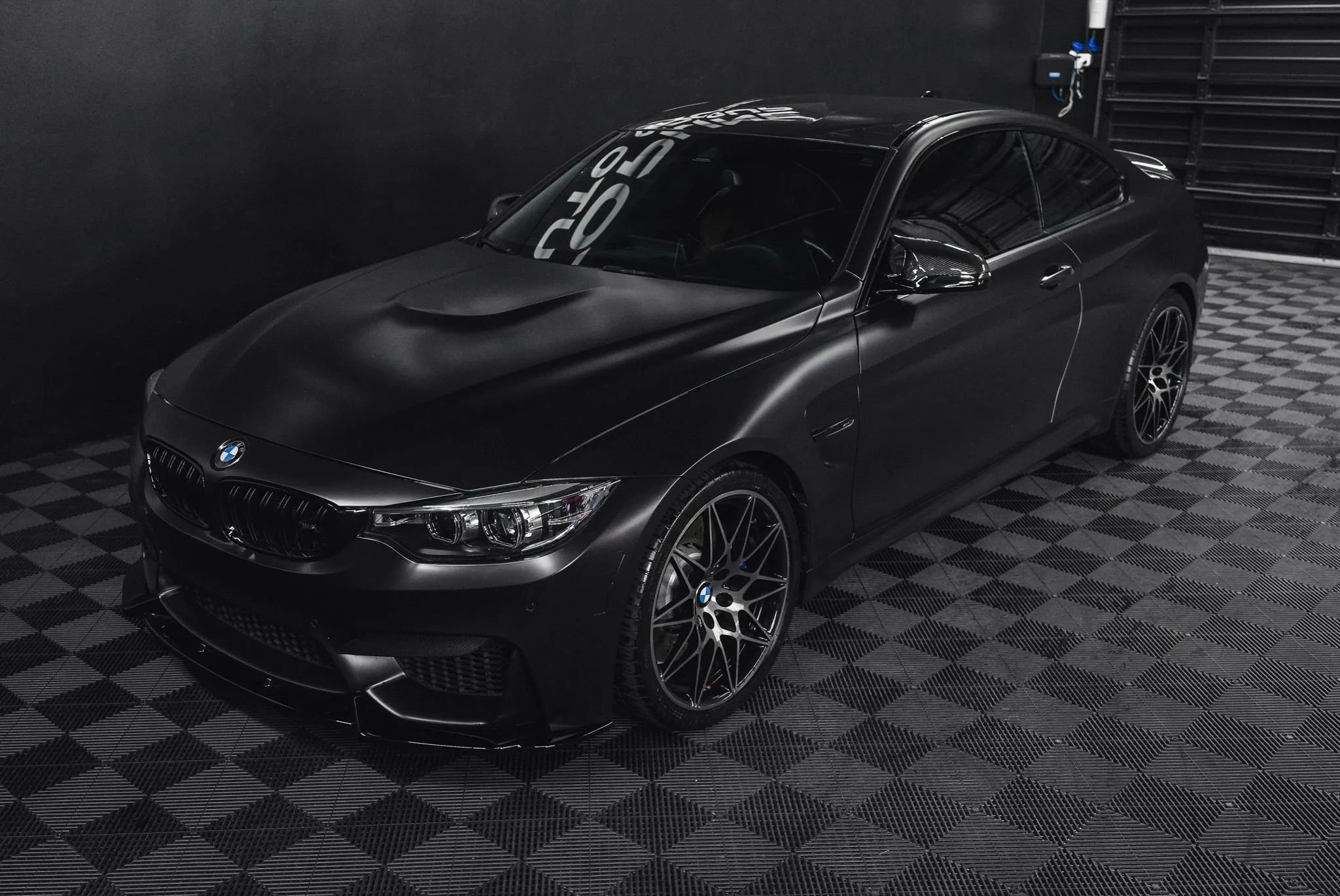 Used 2019 BMW M4 Coupe w/ Competition Package image 30