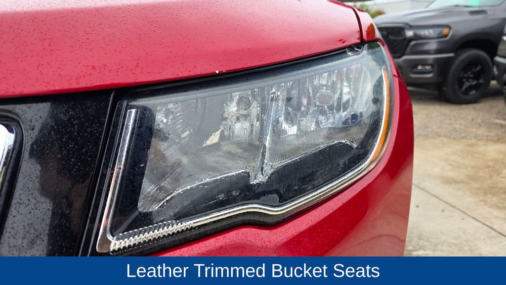 Used 2019 Jeep Compass Limited image 11