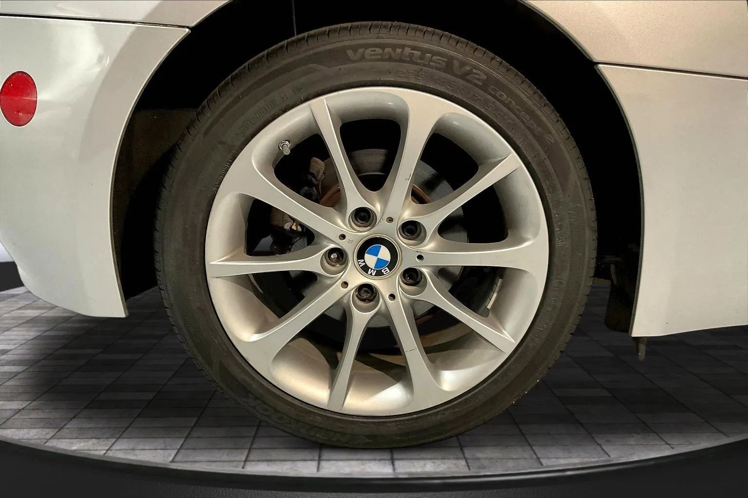 Used 2007 BMW Z4 3.0i image 29