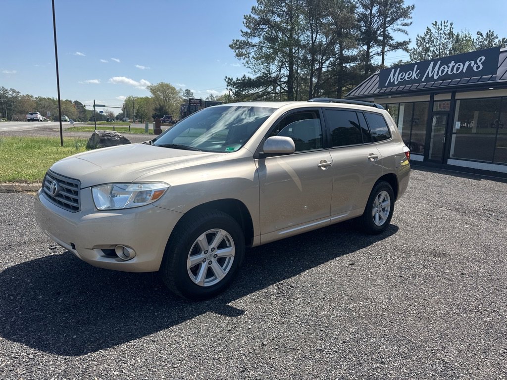 Used 2010 Toyota Highlander SE