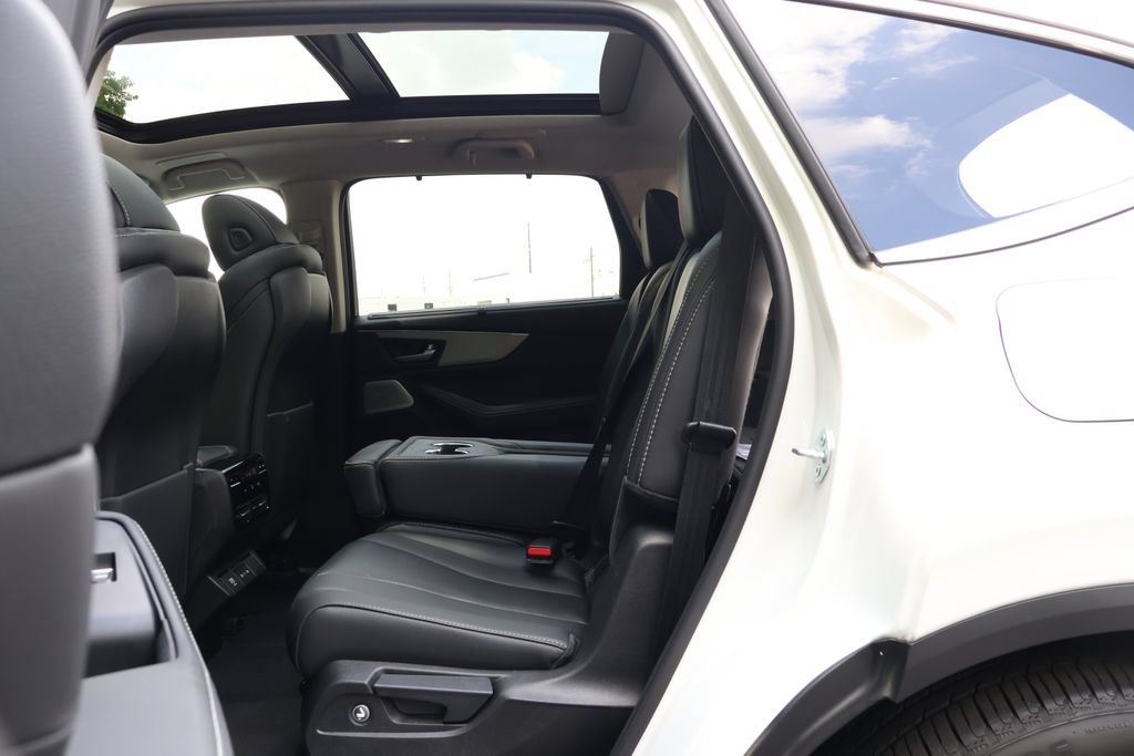 Used 2025 Acura MDX FWD w/ Technology Package image 52