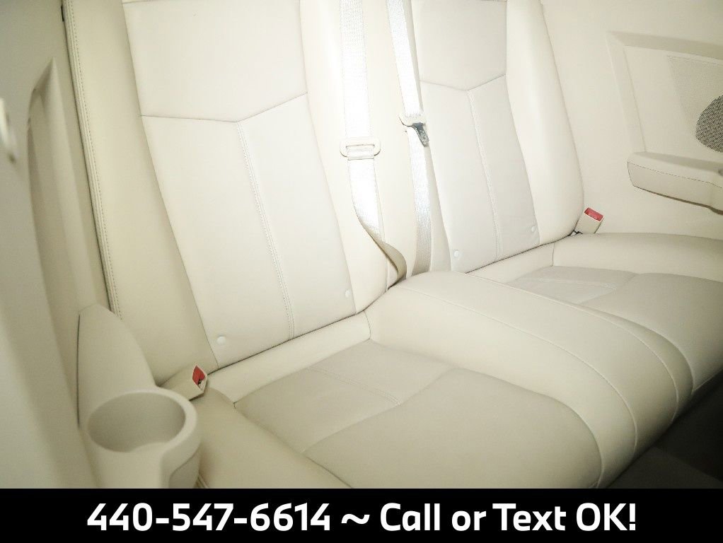 Used 2010 Chrysler Sebring Limited image 32