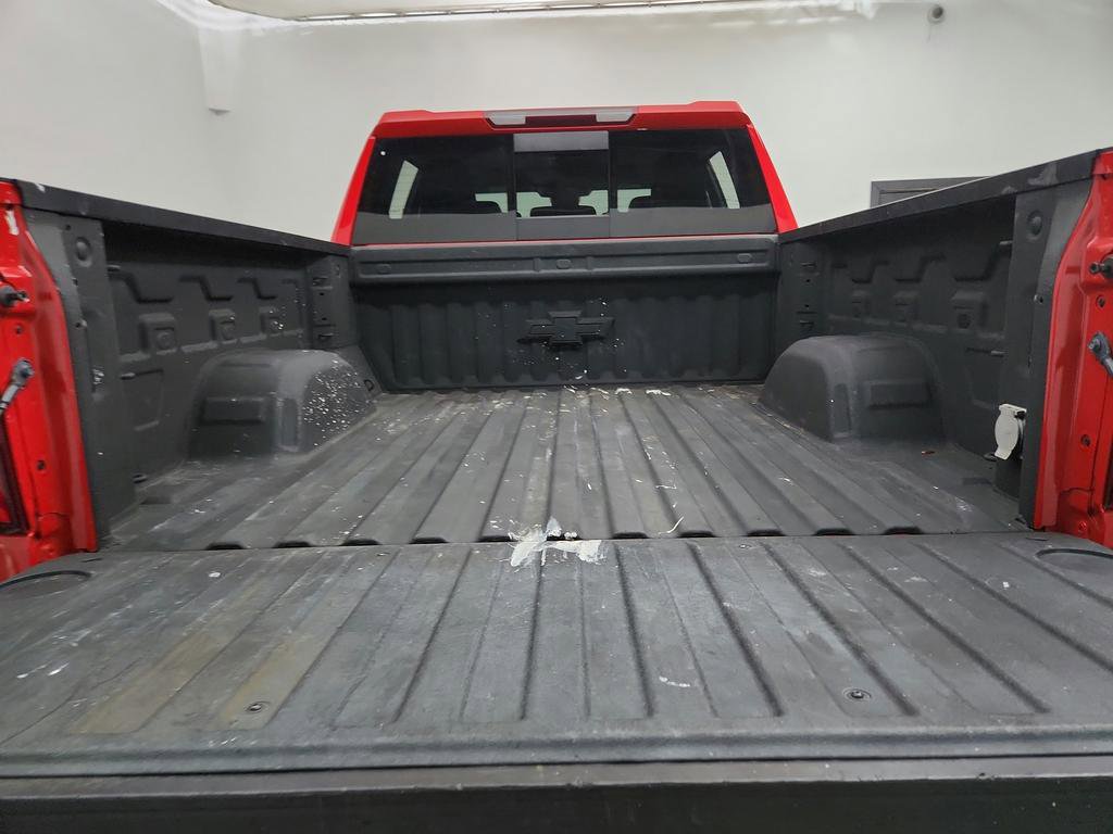 Used 2024 Chevrolet Silverado 1500 LT Trail Boss w/ LT Trail Boss Premium Package image 39
