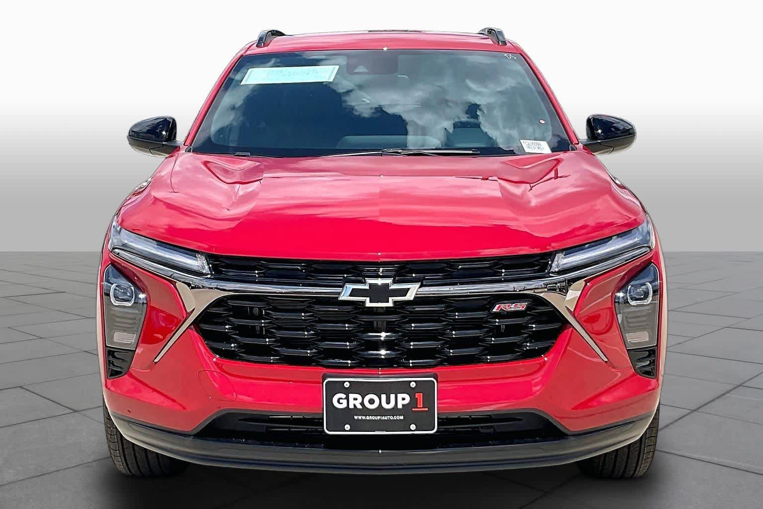 New 2026 Chevrolet Trax RS w/ Driver Confidence Package FWD image 2