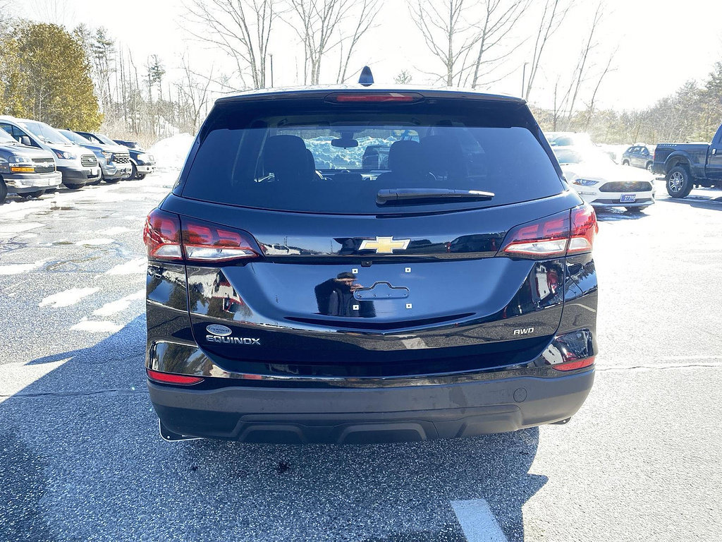 Used 2024 Chevrolet Equinox LS w/ LS Convenience Package AWD/4WD image 8