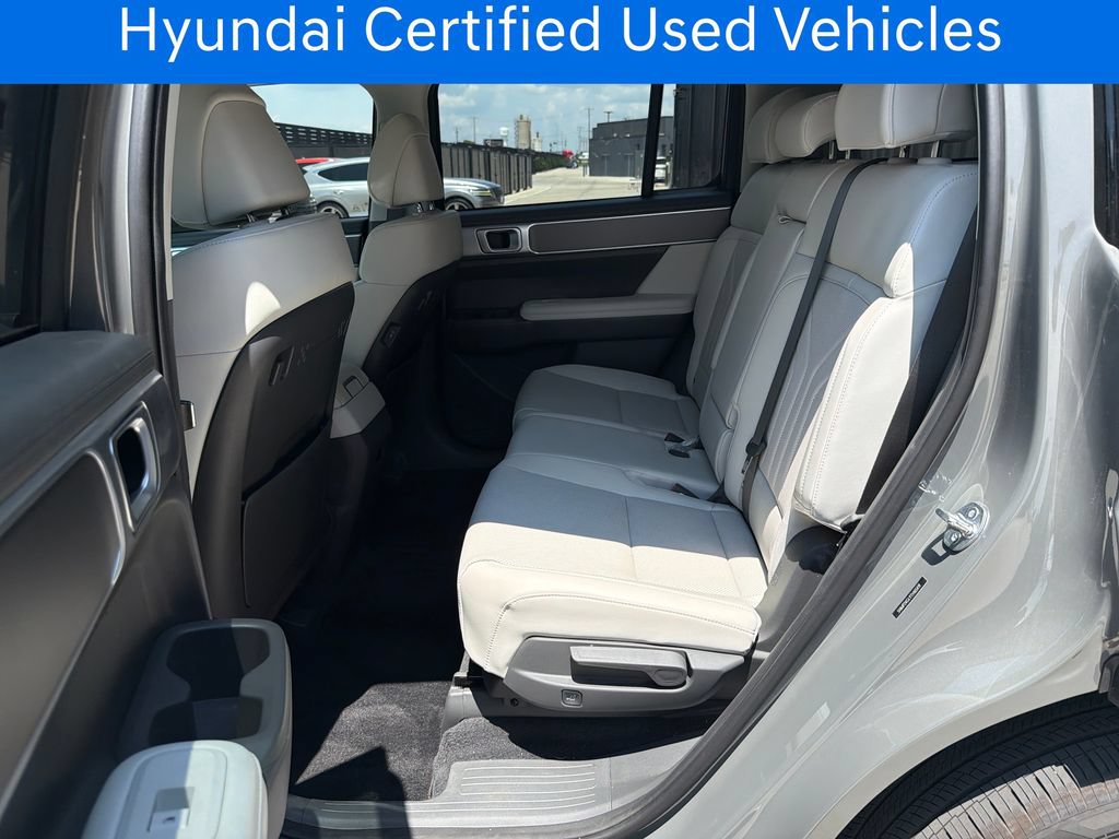 Used 2026 Hyundai Santa Fe SEL FWD image 24