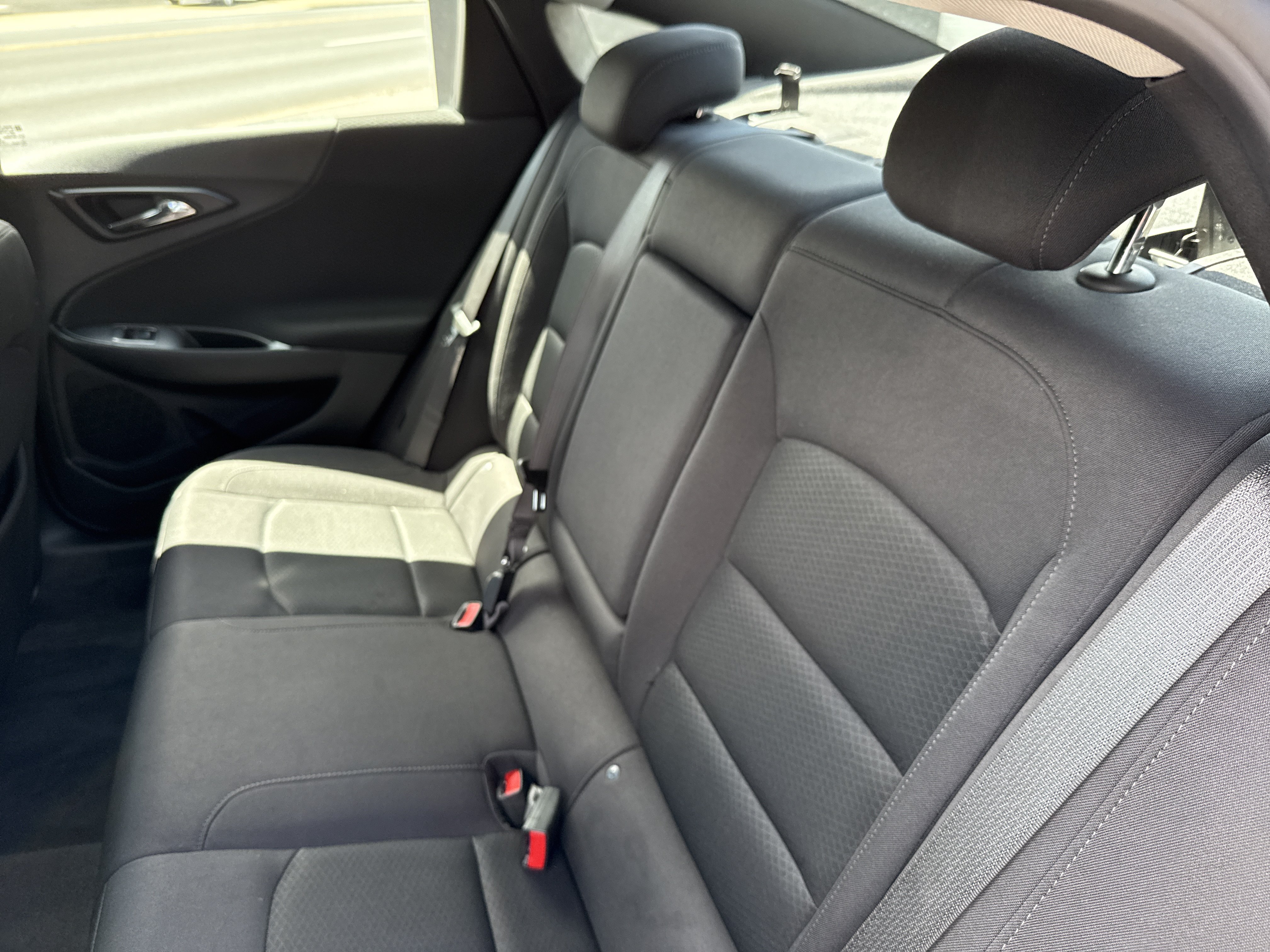 Used 2024 Chevrolet Malibu LT FWD image 13