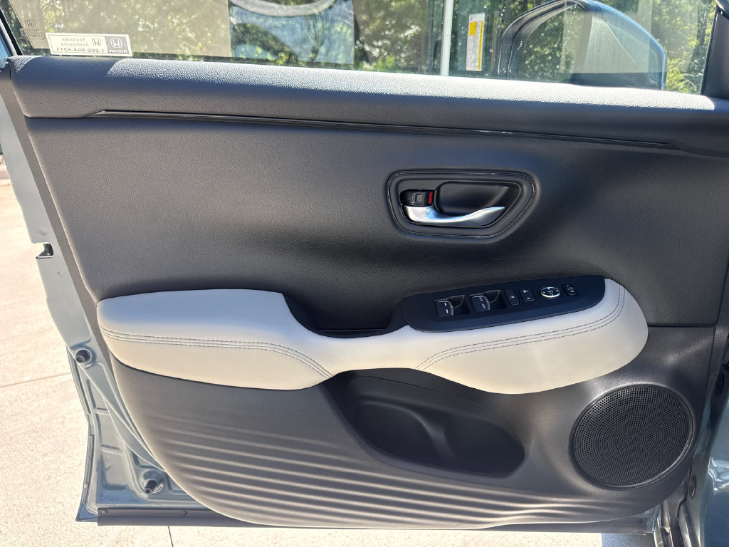 Certified 2027 Honda HR-V EX-L image 14