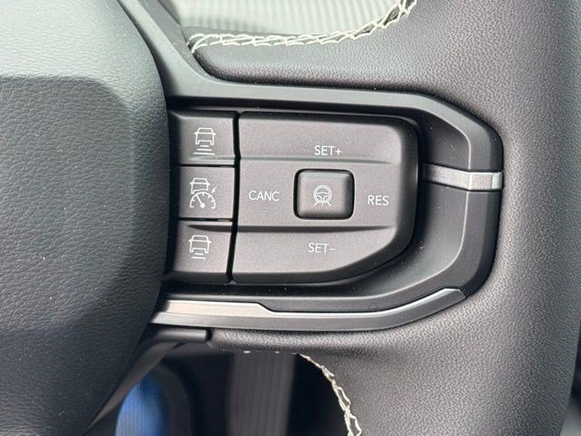 New 2026 Jeep Cherokee Laredo AWD/4WD image 18