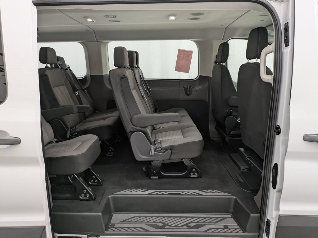 Used 2024 Ford Transit 350 XLT RWD image 22