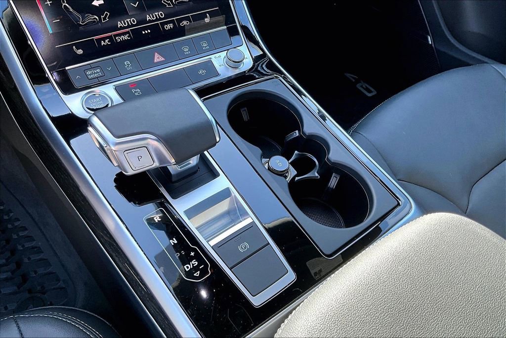 Used 2025 Audi Q7 2.0T Premium w/ Convenience Plus Package image 28