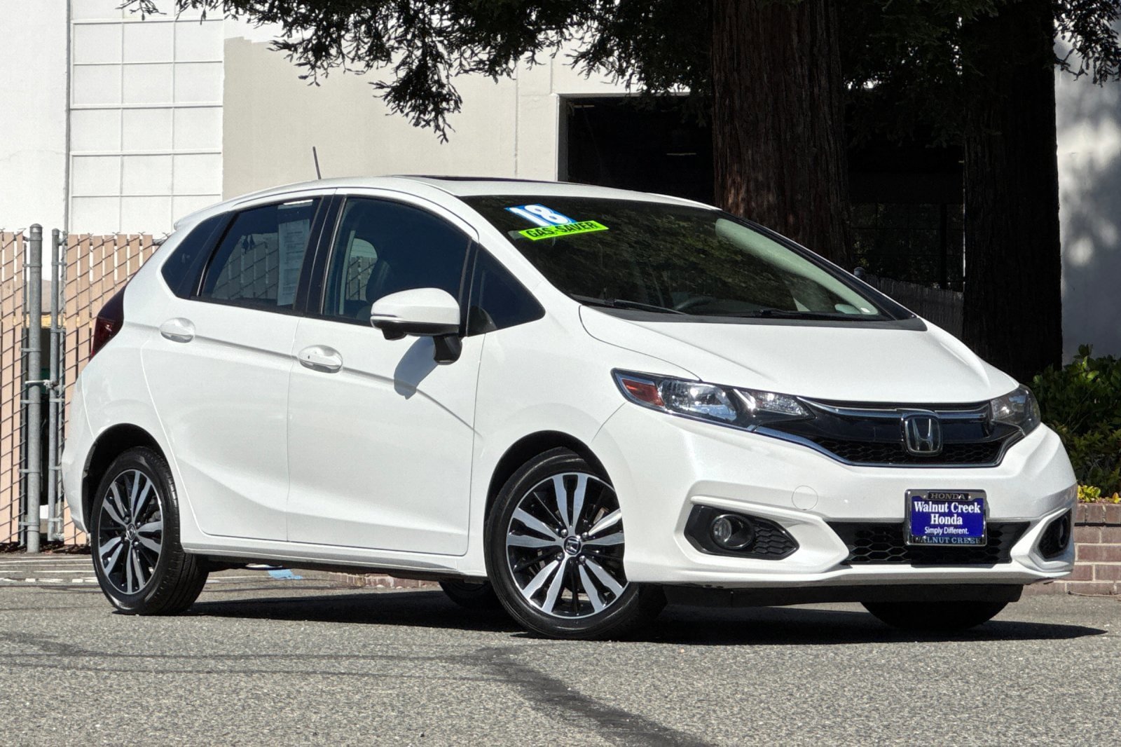 Used 2018 Honda Fit EX-L image 2