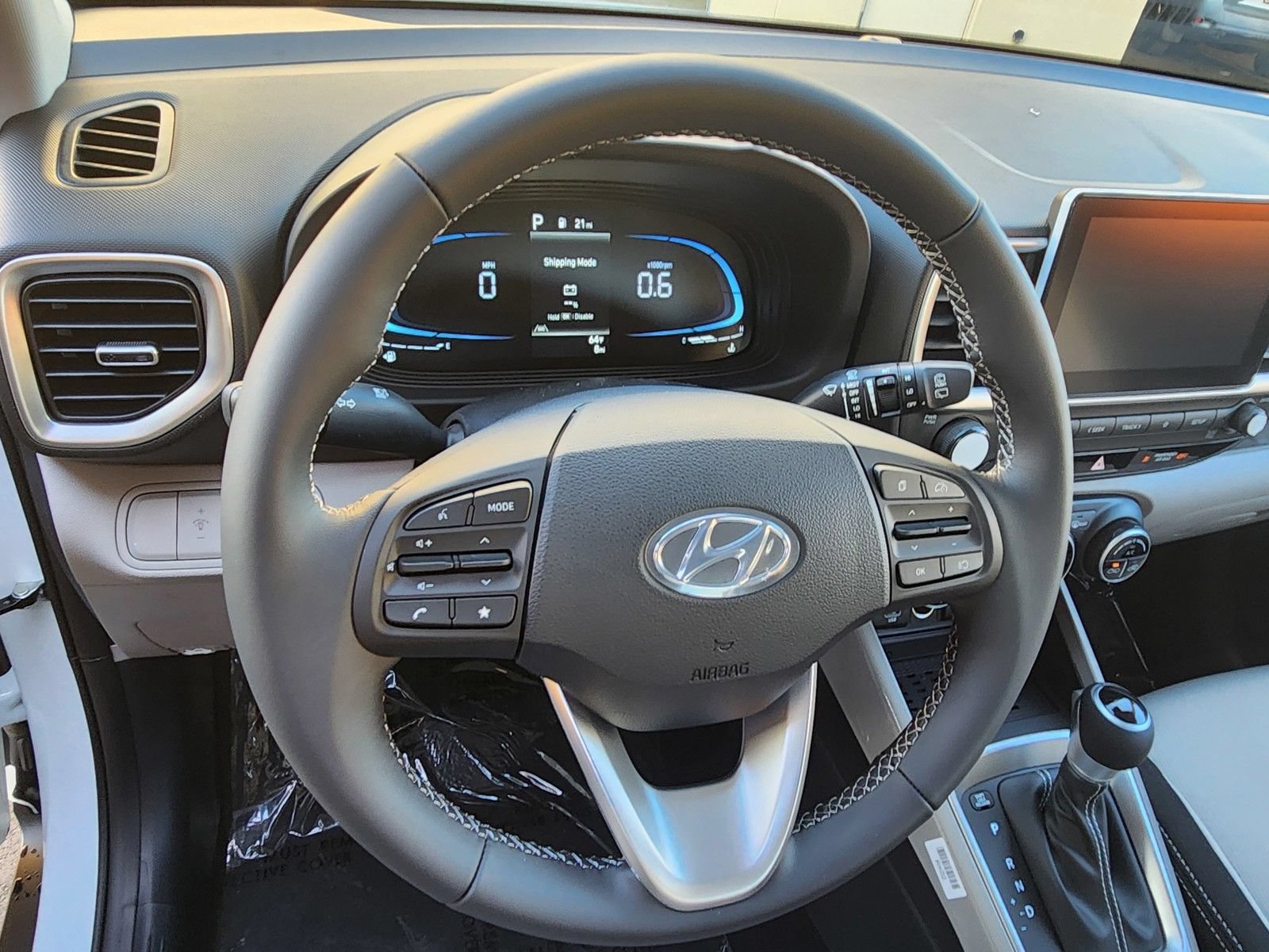 New 2026 Hyundai Venue SEL FWD image 11
