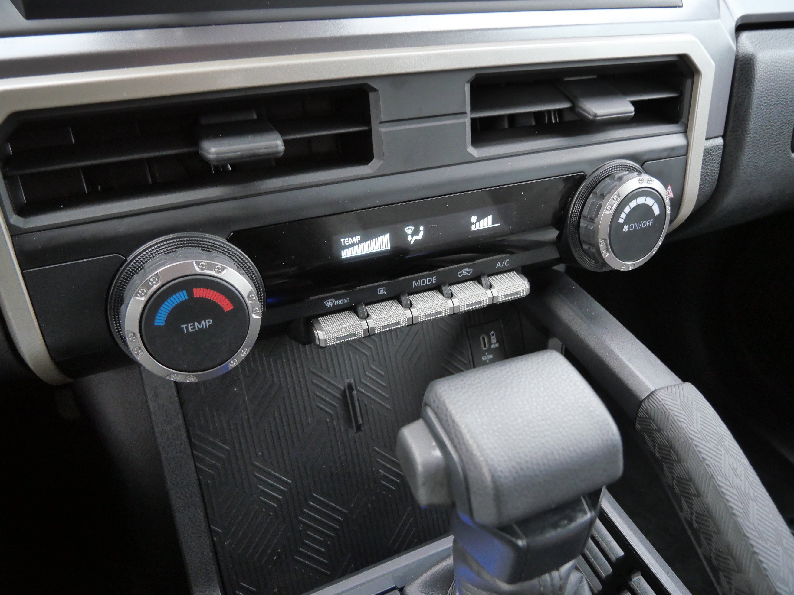 Certified 2024 Toyota Tacoma SR5 image 24