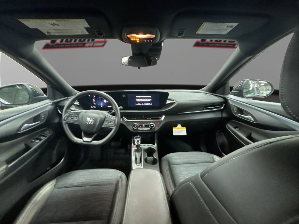 Used 2024 Buick Envista Preferred image 26