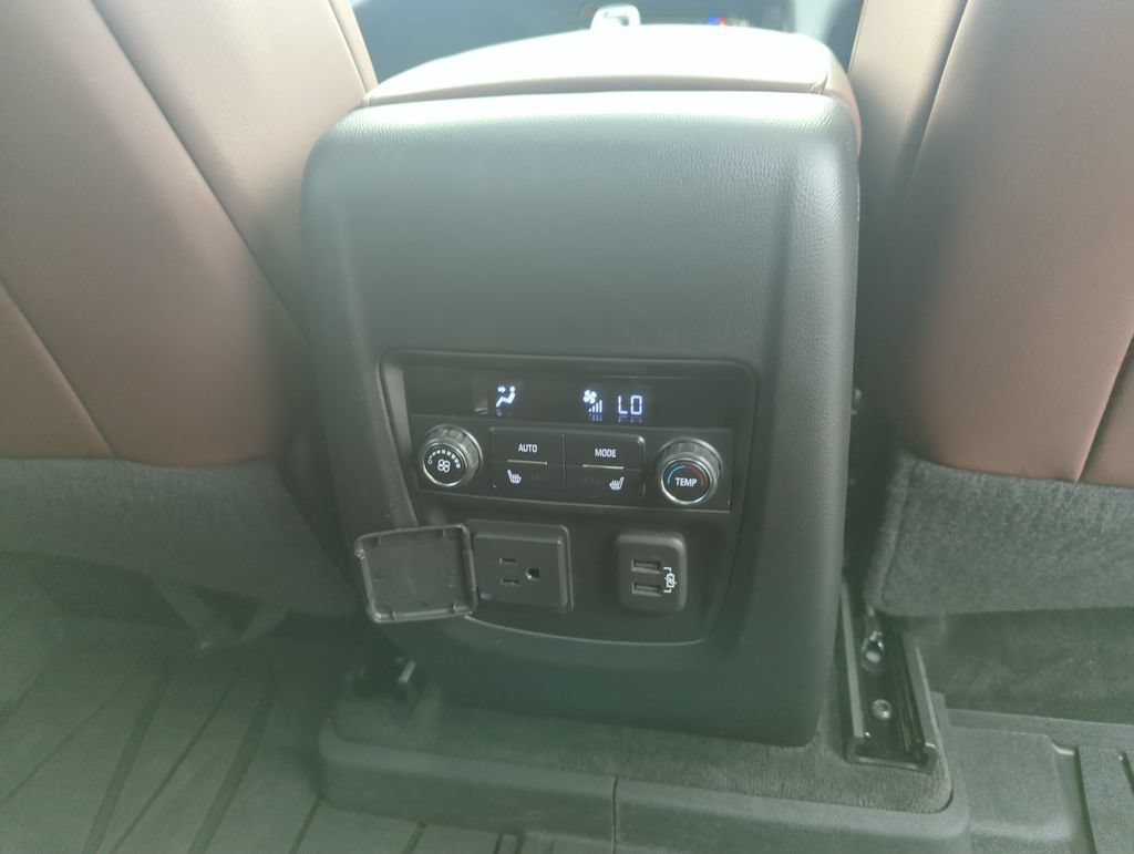 Used 2020 Buick Enclave Avenir w/ LPO, Floor Liner Package FWD image 37