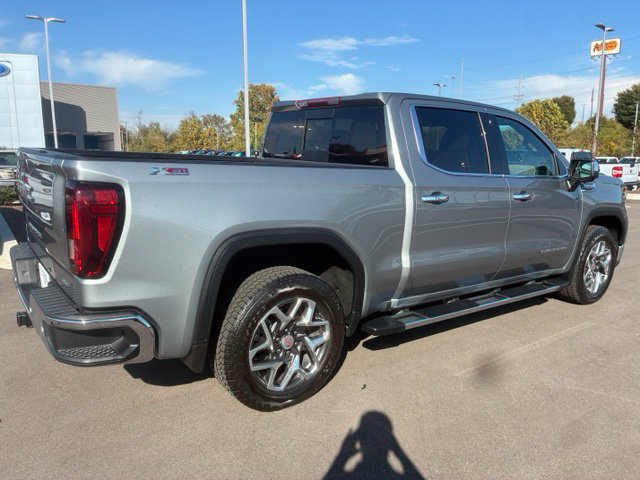 Used 2024 GMC Sierra 1500 SLT w/ SLT Premium Plus Package AWD/4WD image 13