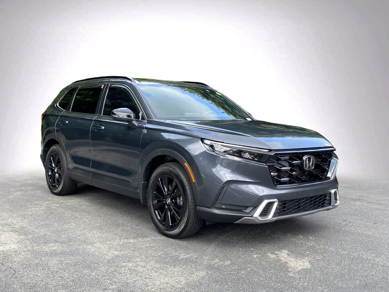 Used 2024 Honda CR-V Sport Touring image 2