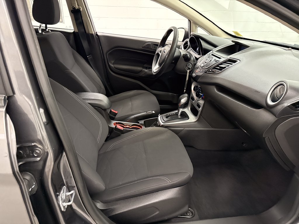 Used 2018 Ford Fiesta SE FWD image 25