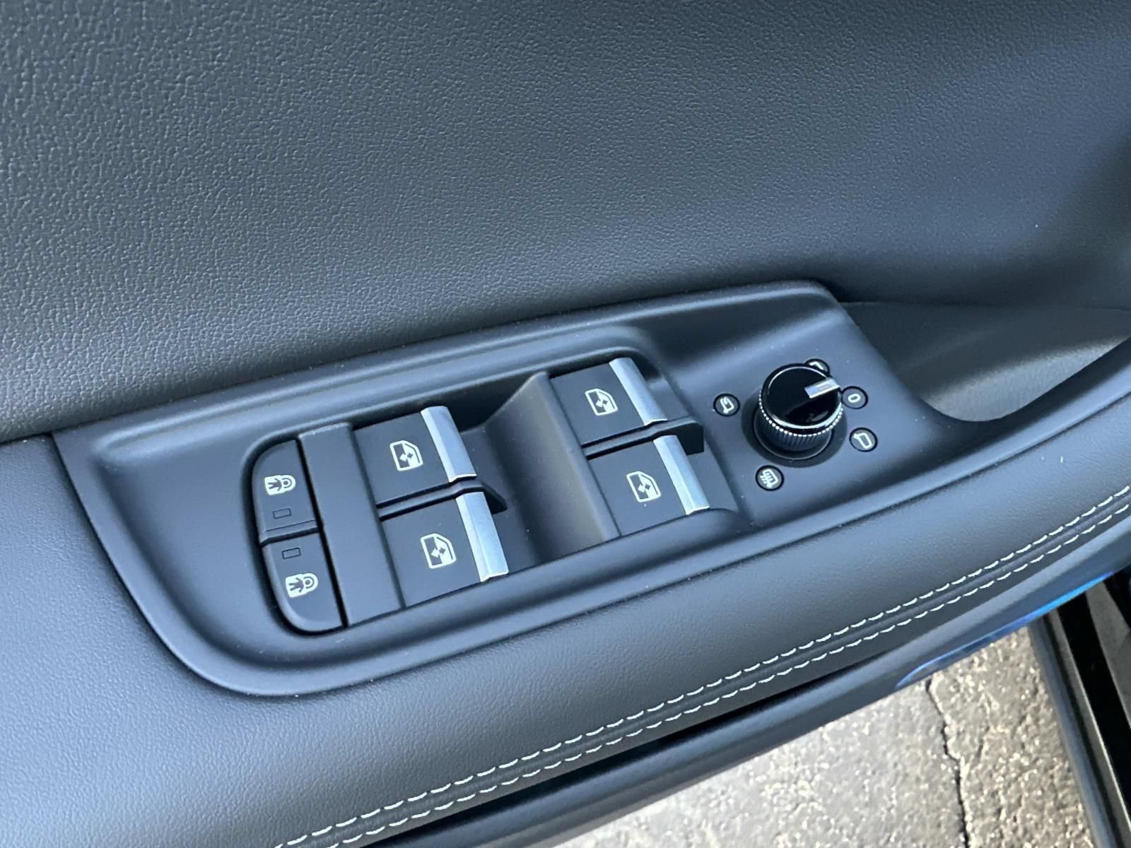 New 2026 Audi Q8 Premium Plus AWD/4WD image 13