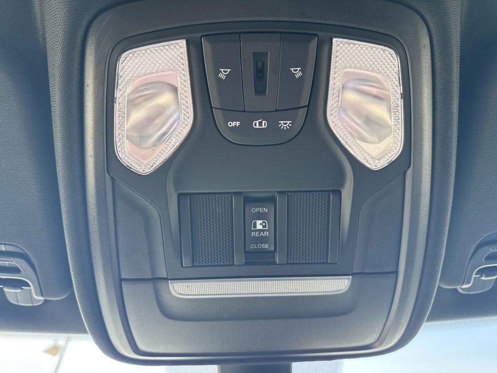 Used 2021 RAM 1500 Big Horn AWD/4WD image 48