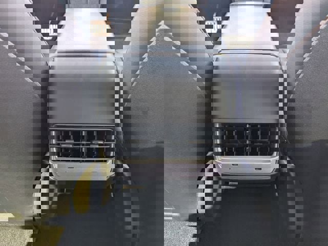 Used 2023 Tesla Model 3 Performance image 14